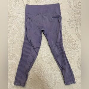 Fabletics Purple Seamless High-Waist‎ Cropped Leggings Mesh Panels 7/8